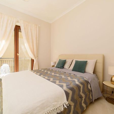 Homeaway Салерно Екстер'єр фото