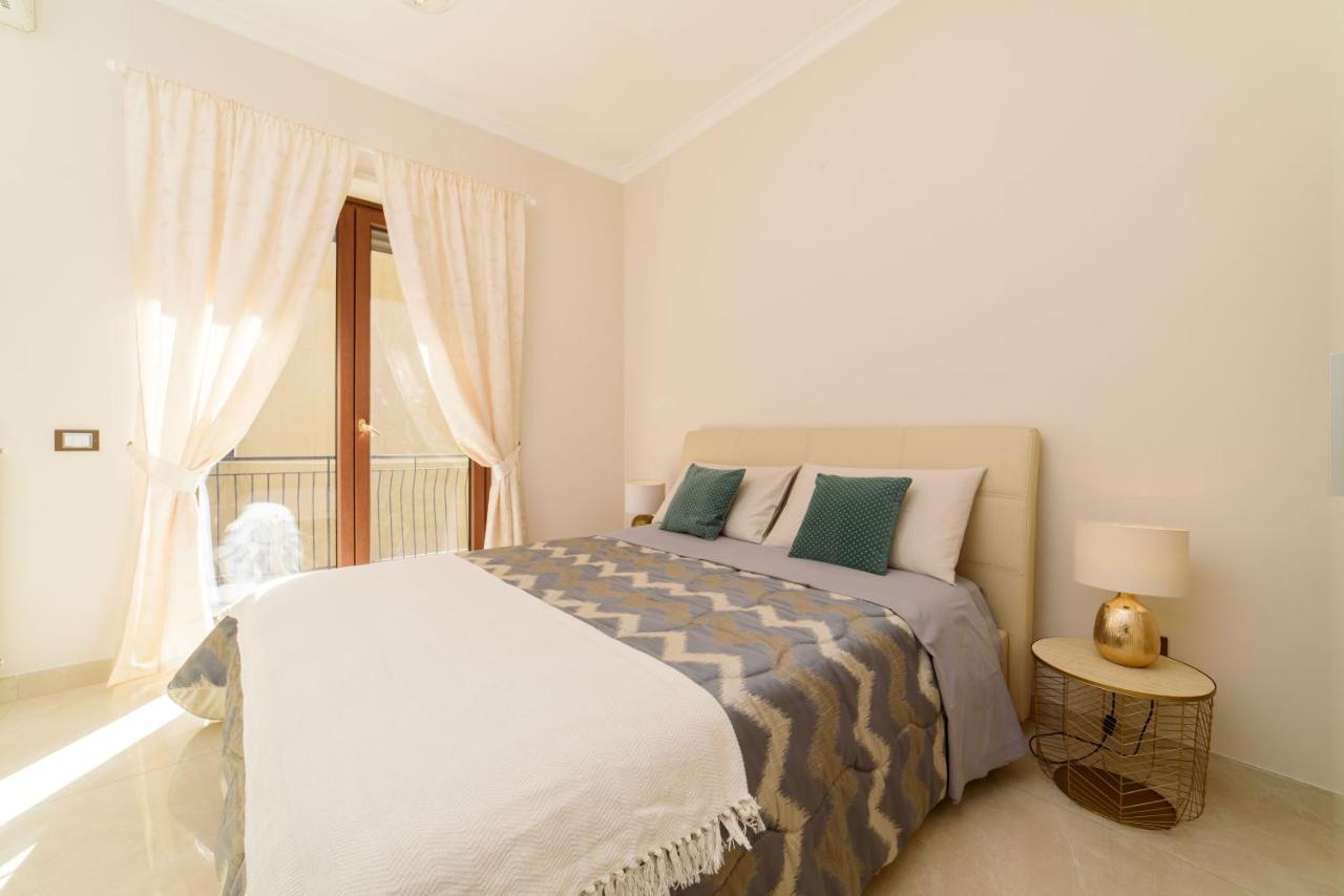 Homeaway Салерно Екстер'єр фото
